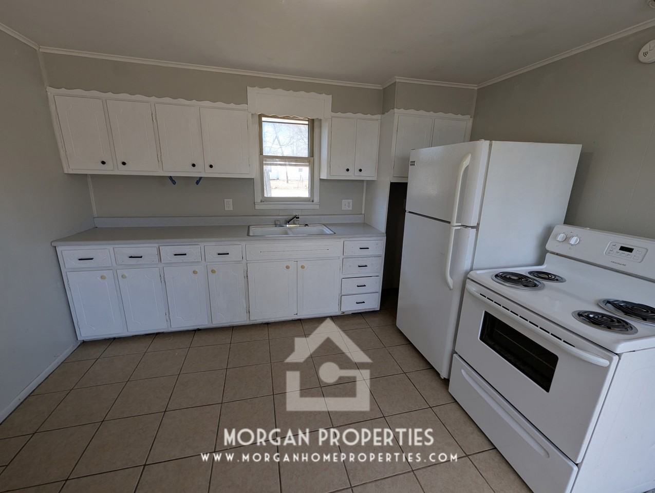 116 W Vinyard St - Photo 4 of 7