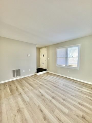 510 Holiday Dr #108 - Photo 2 of 8