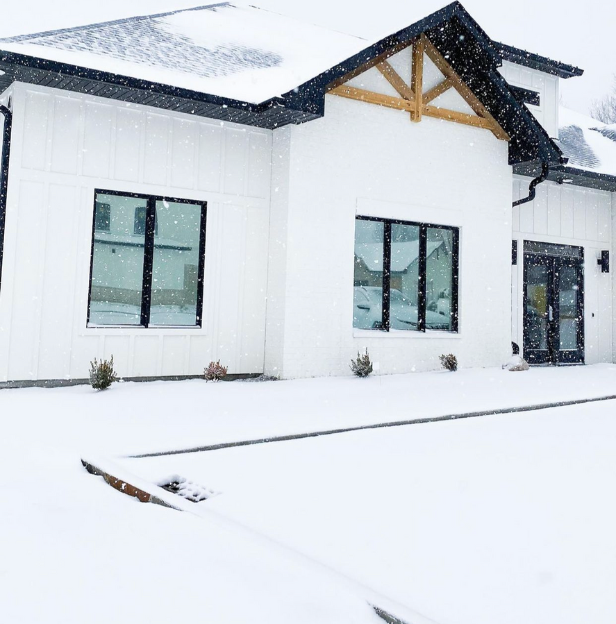 The Flats at Westbury - Photo 4 of 7