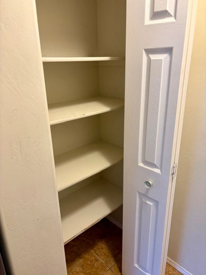 5673 Saxon Way - Photo 6 of 33