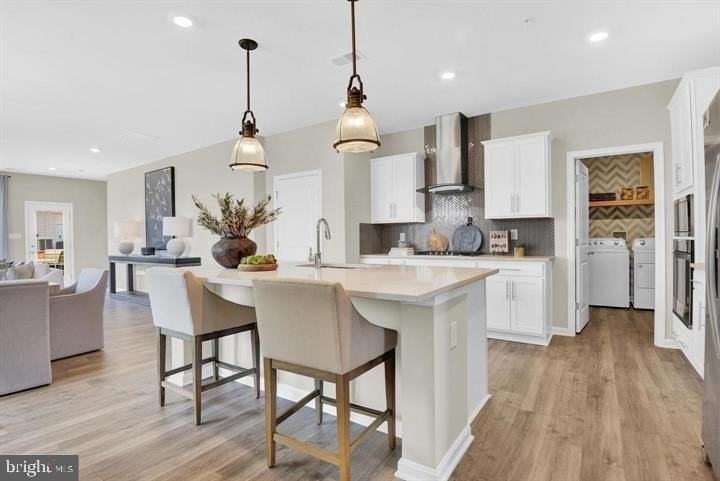 491 Hanson St - Photo 2 of 23