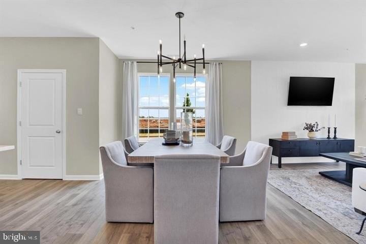 491 Hanson St - Photo 6 of 23