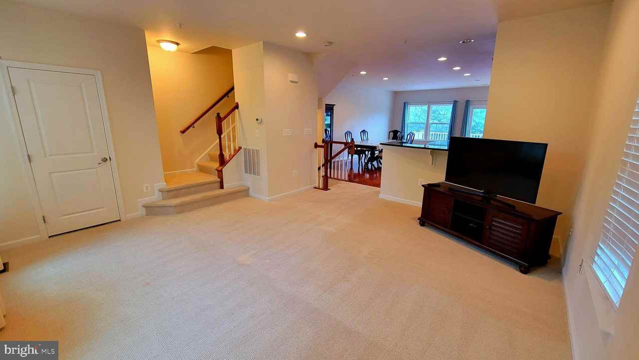 3239 Vogel Rd - Photo 6 of 14