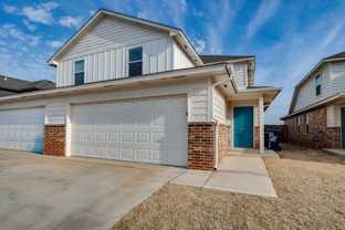 10809 Nw 119th Pl - Photo 1 of 1