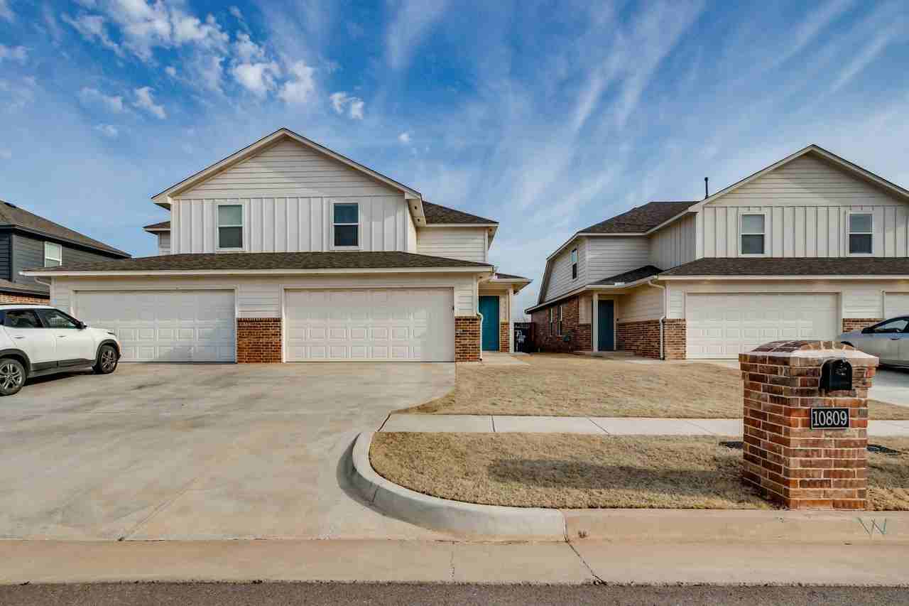 10809 Nw 119th Pl - Photo 2 of 50