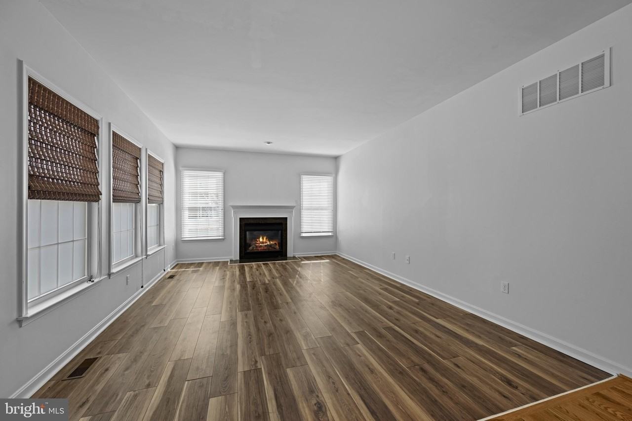 4018 Tiber Falls Dr - Photo 5 of 50