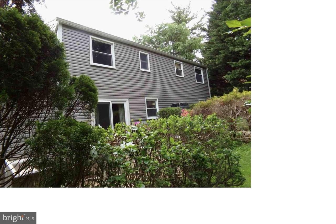 5435 The Bridle Path - Photo 2 of 13