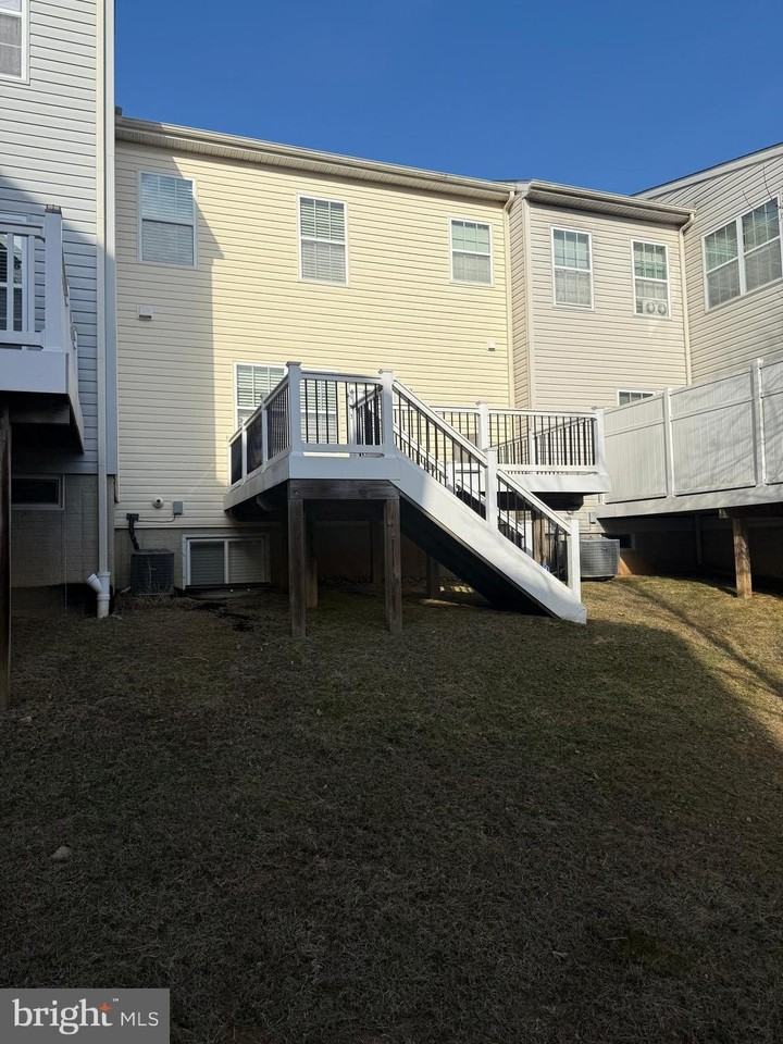 6808 Flour Mill Ct - Photo 3 of 24