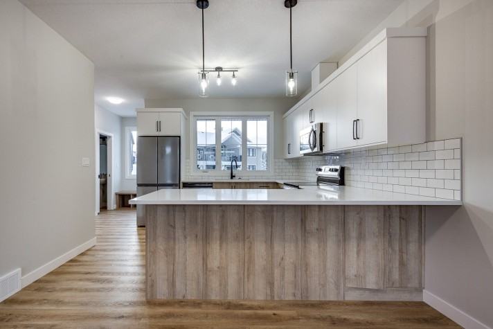 3 Bedroom Townhouse Available in Sylvan!! - Photo 3 of 18