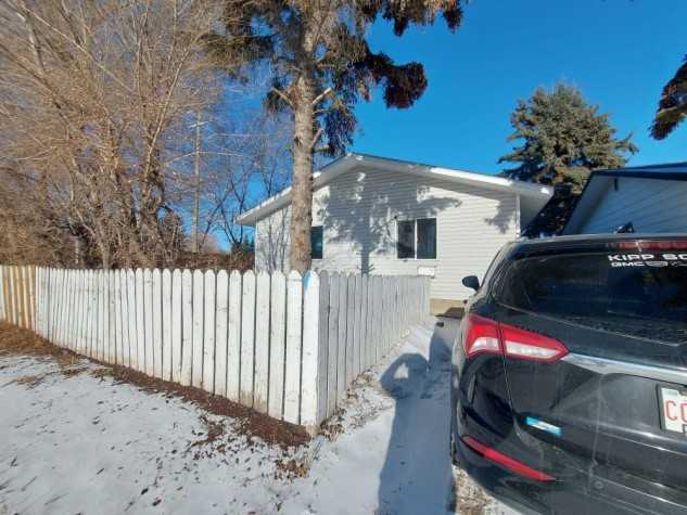 Beautifully Renovated 4 Bedroom Home in Highland Green!!! - Photo 2 of 25