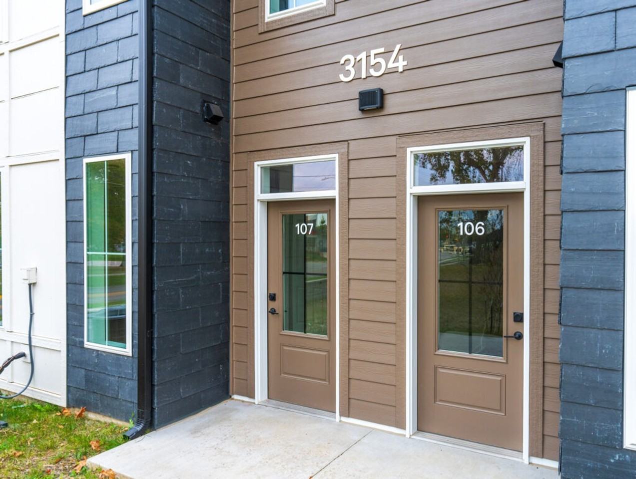 Park Indy Rowhomes! - Photo 5 of 50