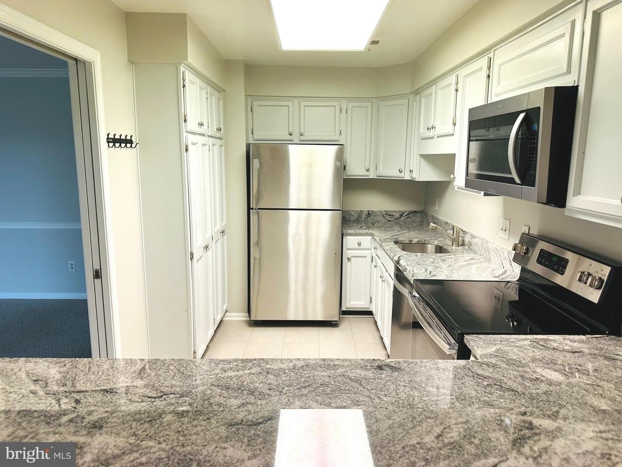 10715 Kings Riding Way Apt 202 #202 - Photo 6 of 20