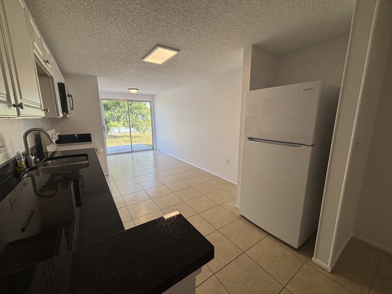 4209 79th St W #4209 - Photo 4 of 11