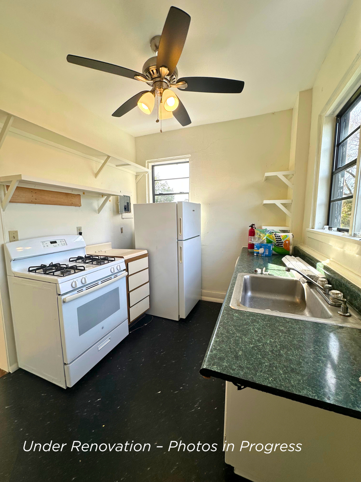 122 Demouy Avenue - 122 1/2 #122-1-2 - Photo 4 of 10