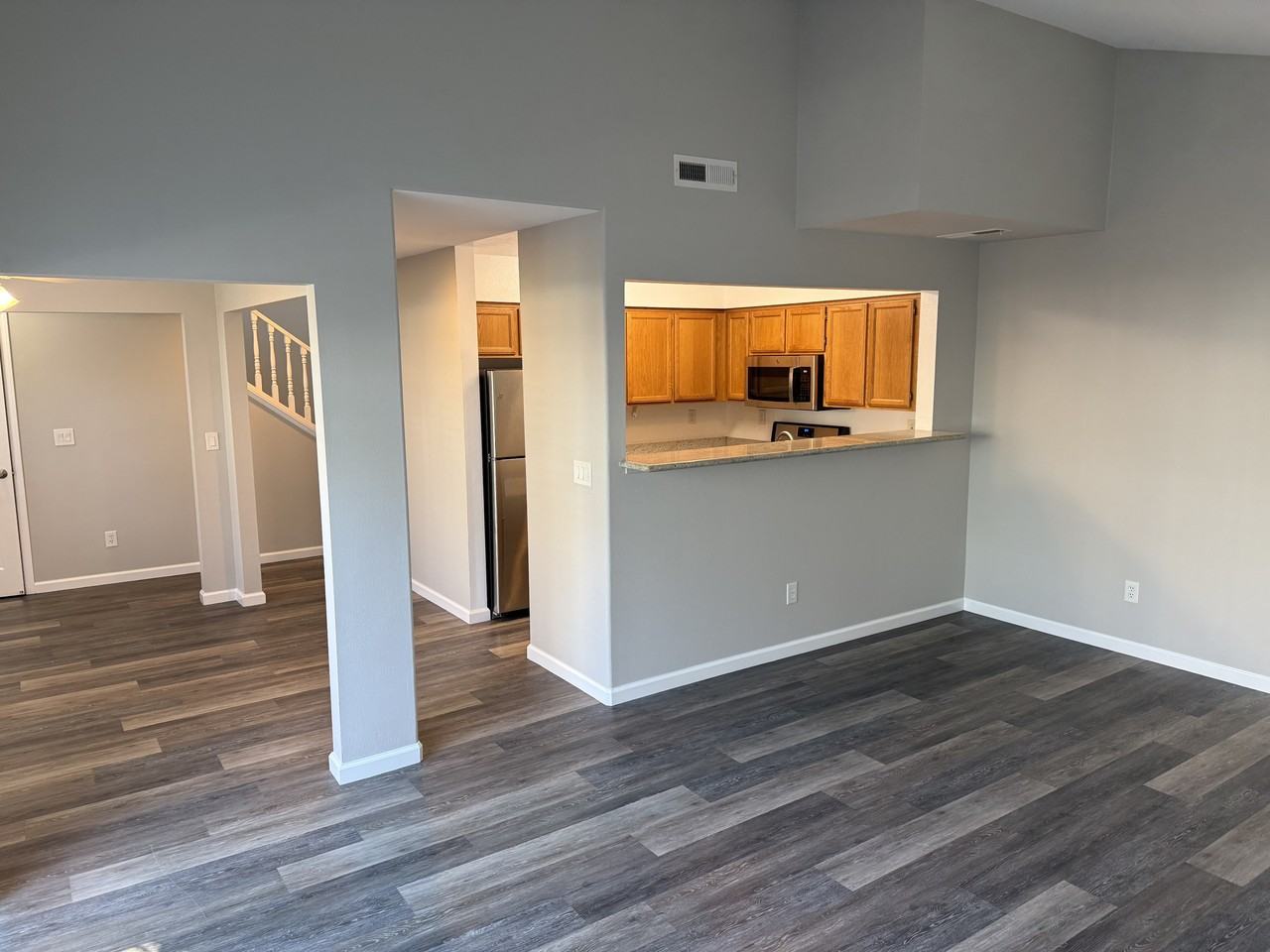 558 Torrey Pine Ln #1 - Photo 4 of 20