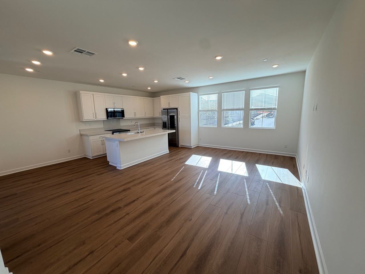 470 Caliper Way #1 - Photo 5 of 39