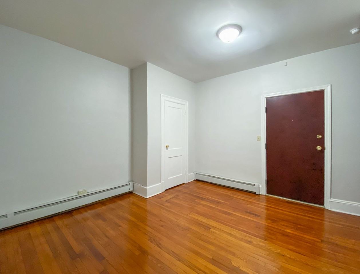 291 Buckingham St / Luca Investments LLC - Photo 2 of 42