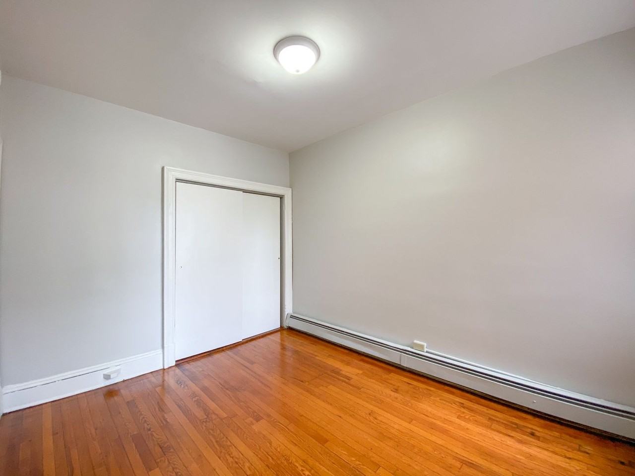 291 Buckingham St / Luca Investments LLC - Photo 6 of 42