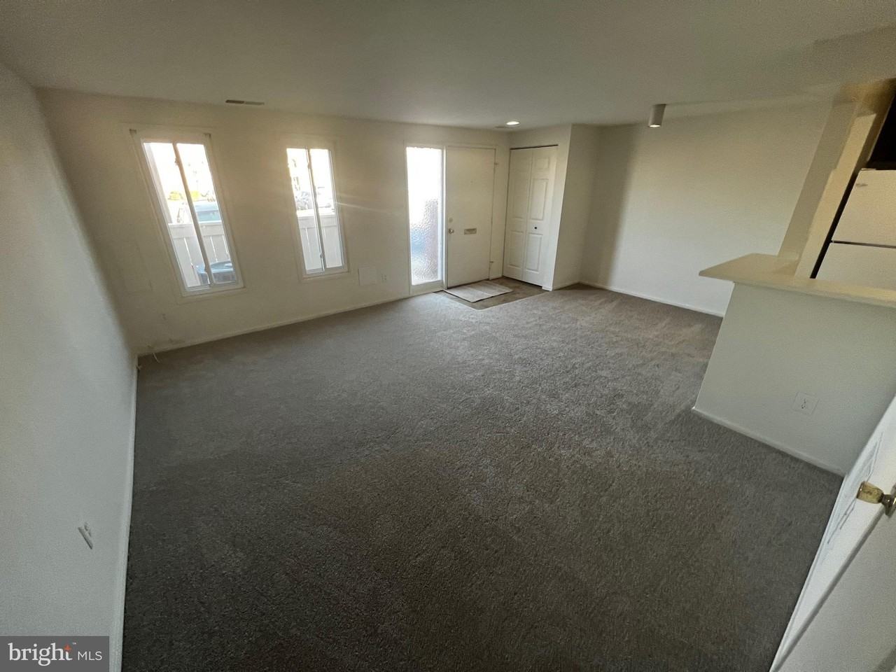 19480 Brassie Pl - Photo 4 of 12