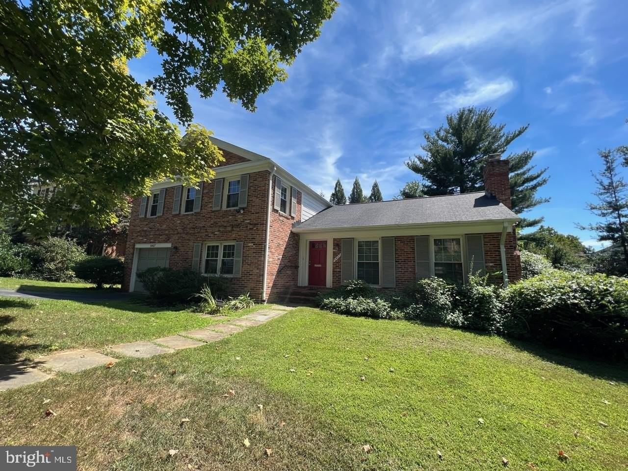 6407 Kenhowe Dr - Photo 2 of 25