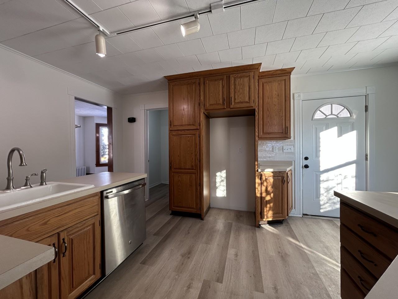 567 Britton Rd #1 - Photo 5 of 16