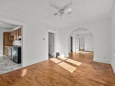 508 Tayco St Lowr - Photo 2 of 16