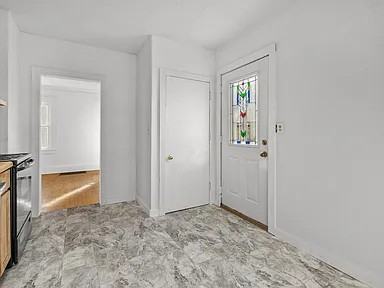 508 Tayco St Lowr - Photo 5 of 16