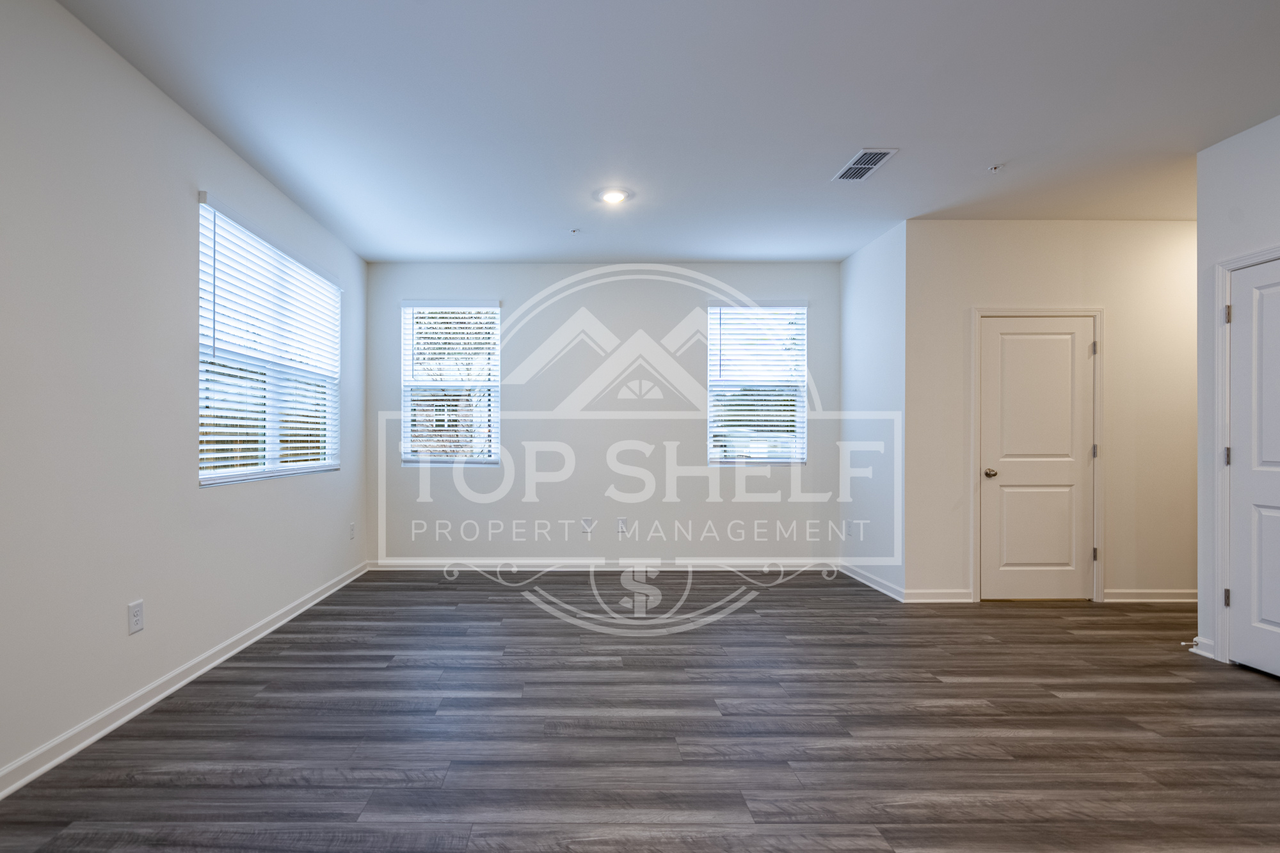 2010 Ayla Dr #1 - Photo 7 of 24