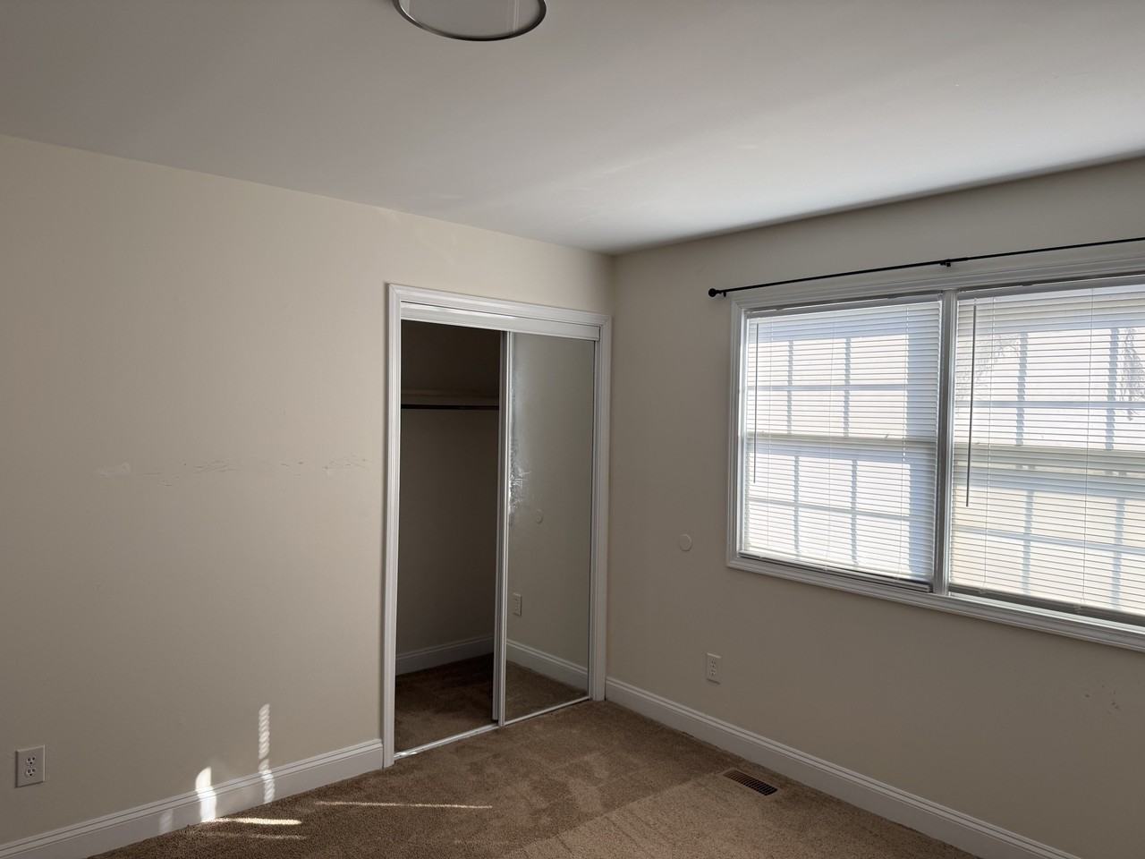 3810 Symi Circle - 1Apt 19 #1 - Photo 6 of 7