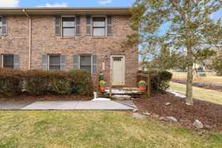 2007 Williamsburg Sq #2007 - Photo 1 of 1