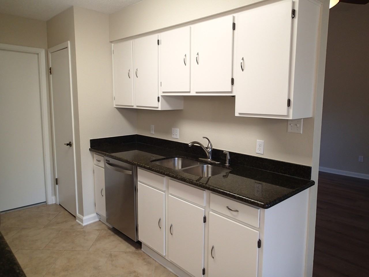 671 Forest Loop #1 - Photo 3 of 15