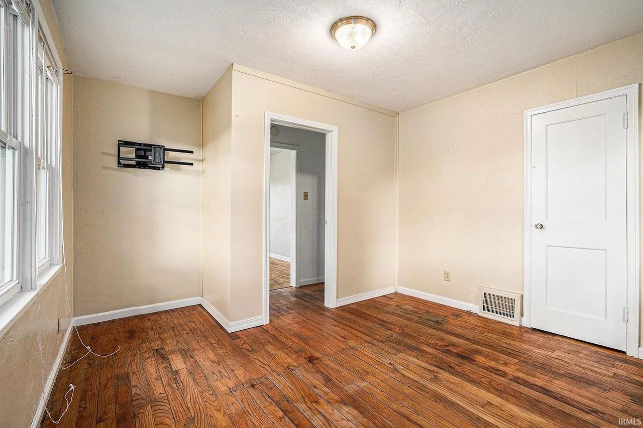 3929 Lincoln Way W #1 - Photo 7 of 7