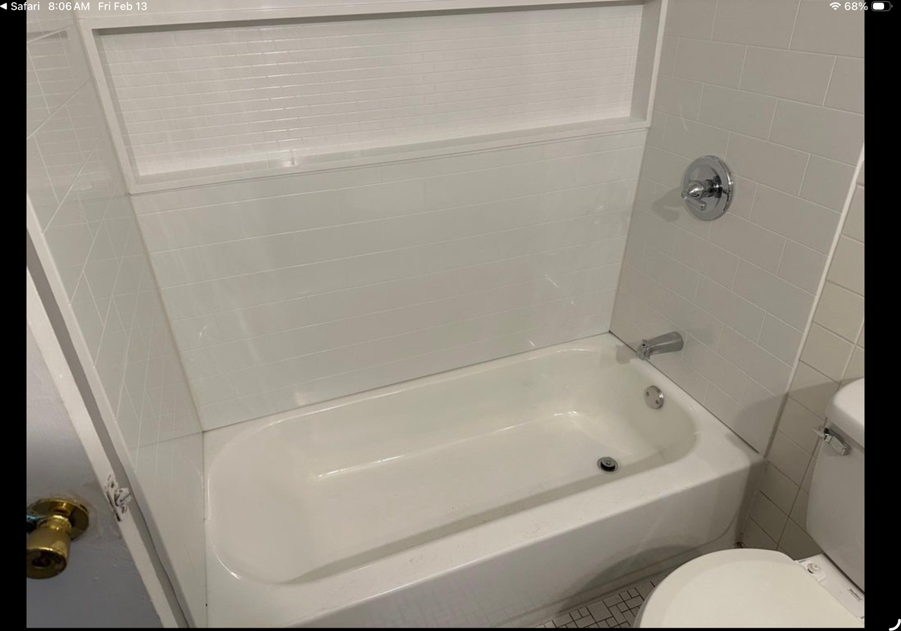 1612 Tanglewood Dr #1 - Photo 4 of 9