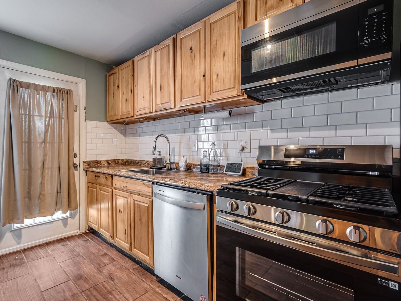 W Dale St #1 - Photo 4 of 11