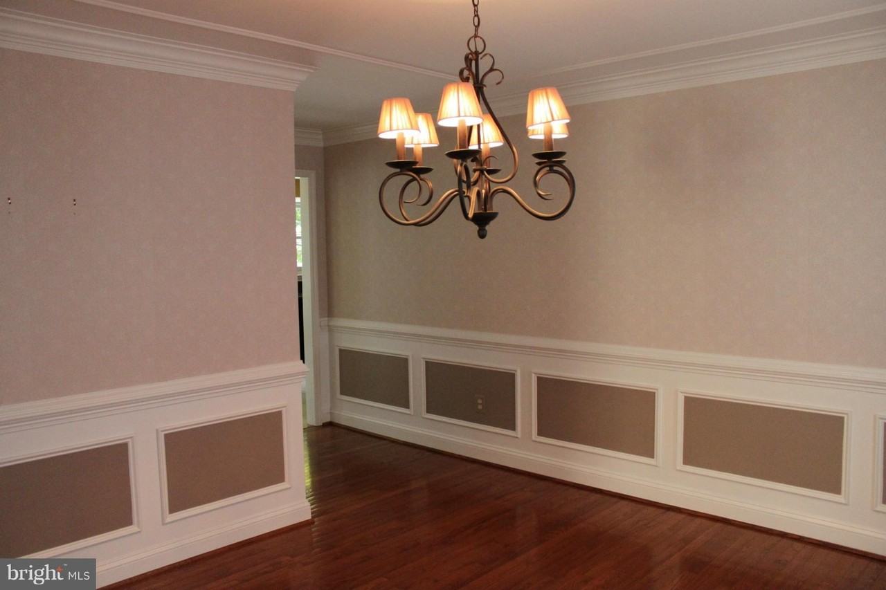 12506 Seurat Ln - Photo 2 of 27