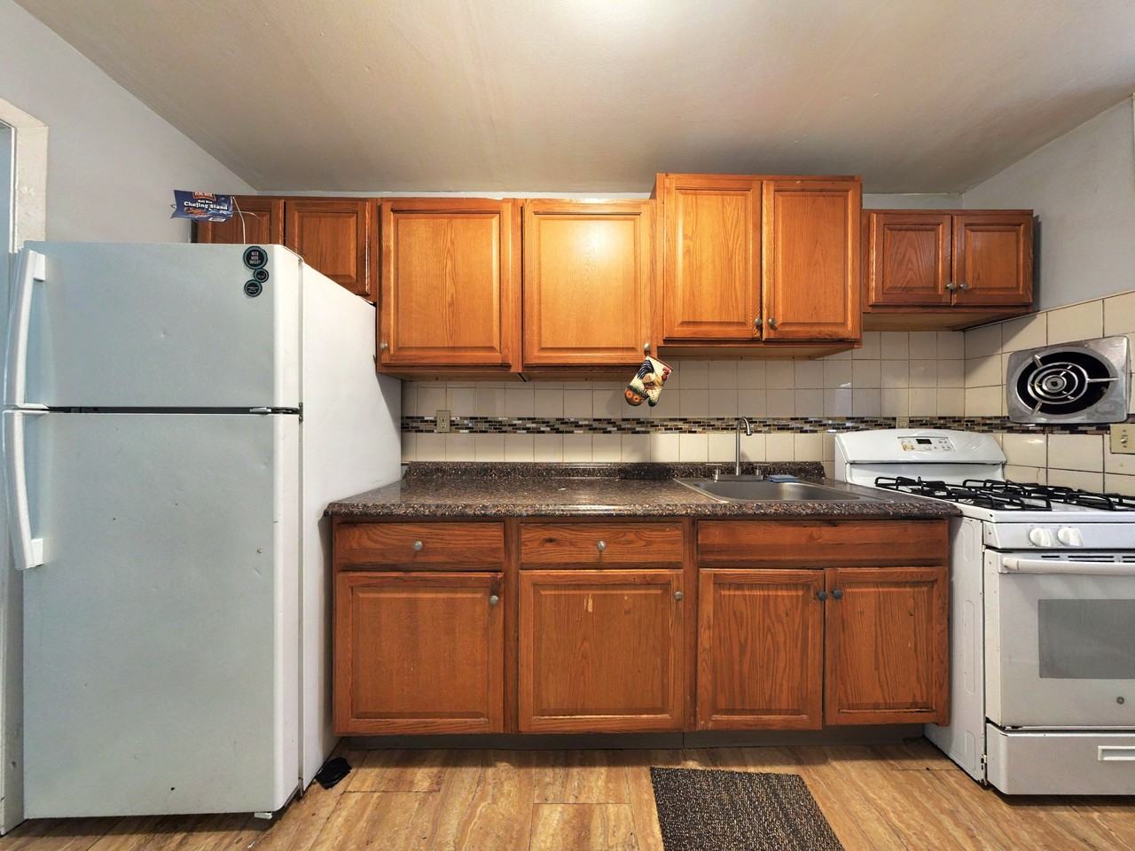 253A Western Ave #3 - Photo 7 of 9