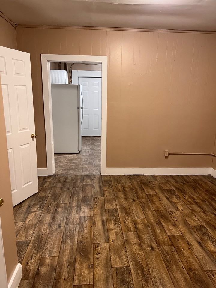 3008 7th St #1 - Photo 4 of 11