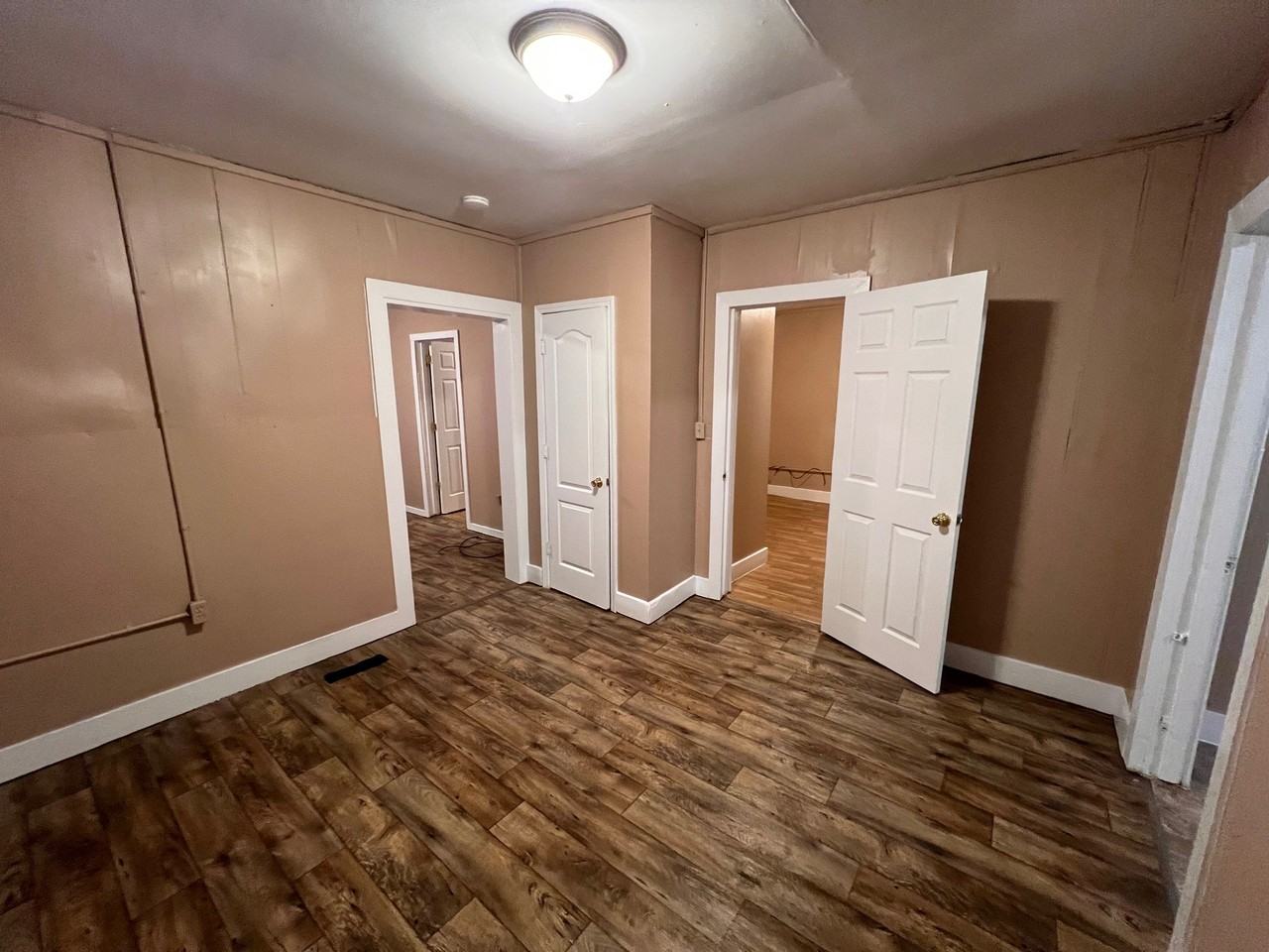 3008 7th St #1 - Photo 5 of 11