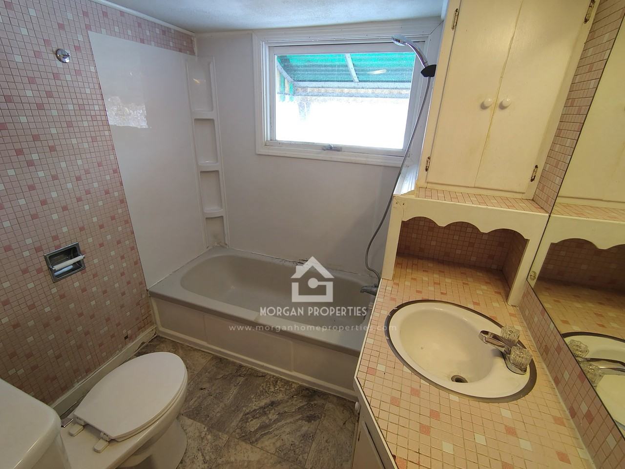 140 W 16th St #1 - Photo 5 of 7