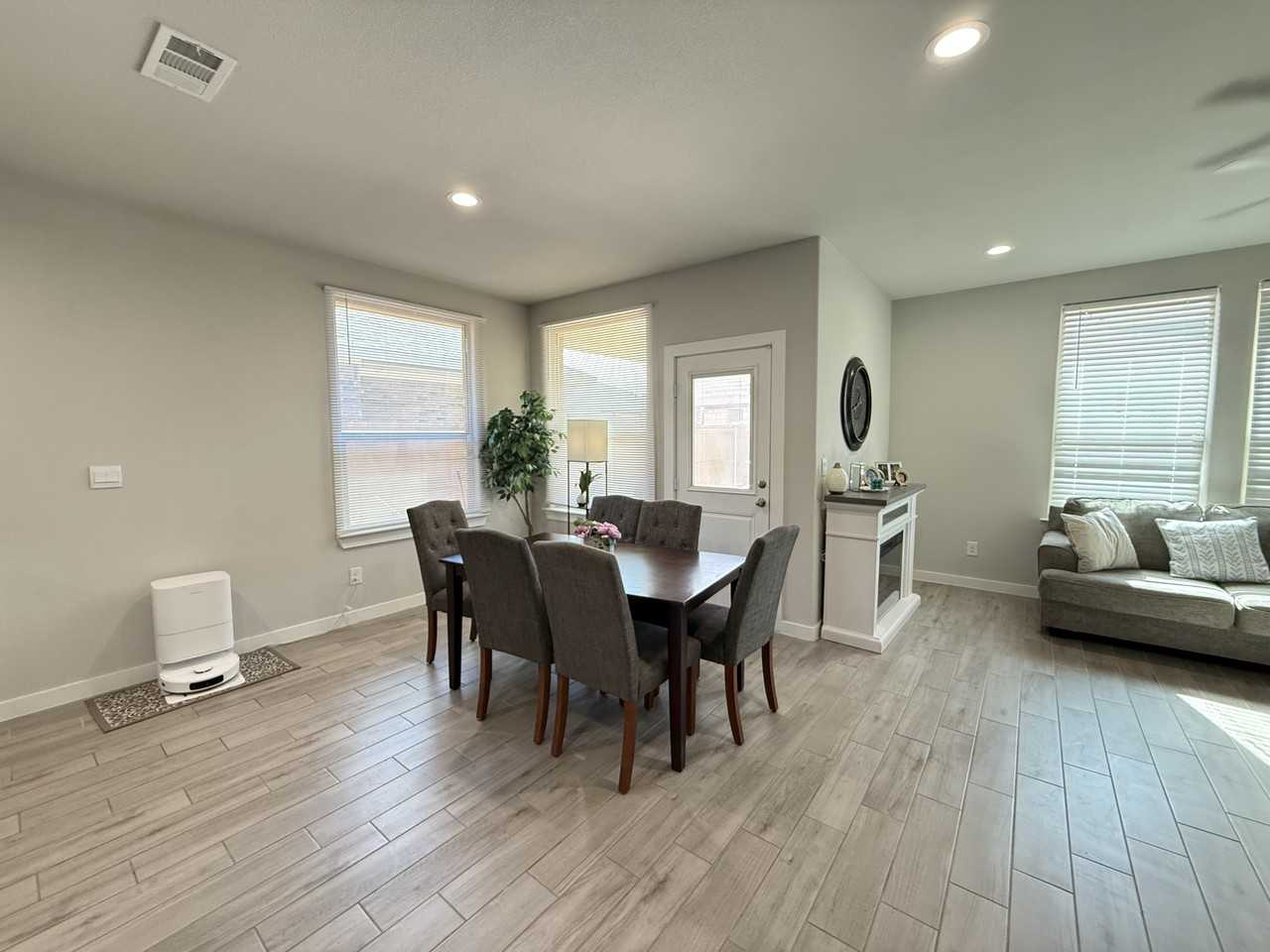 6705 Hooper Way #1 - Photo 5 of 10