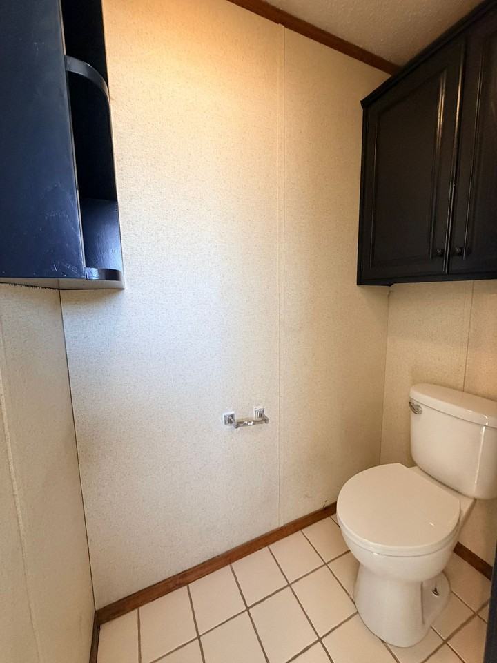 1323 Se Clover Ln #1 - Photo 5 of 50