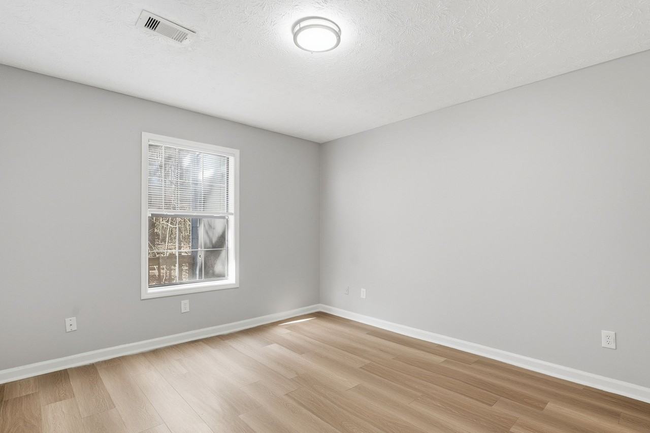 3921 Henry Ct #1 - Photo 7 of 30