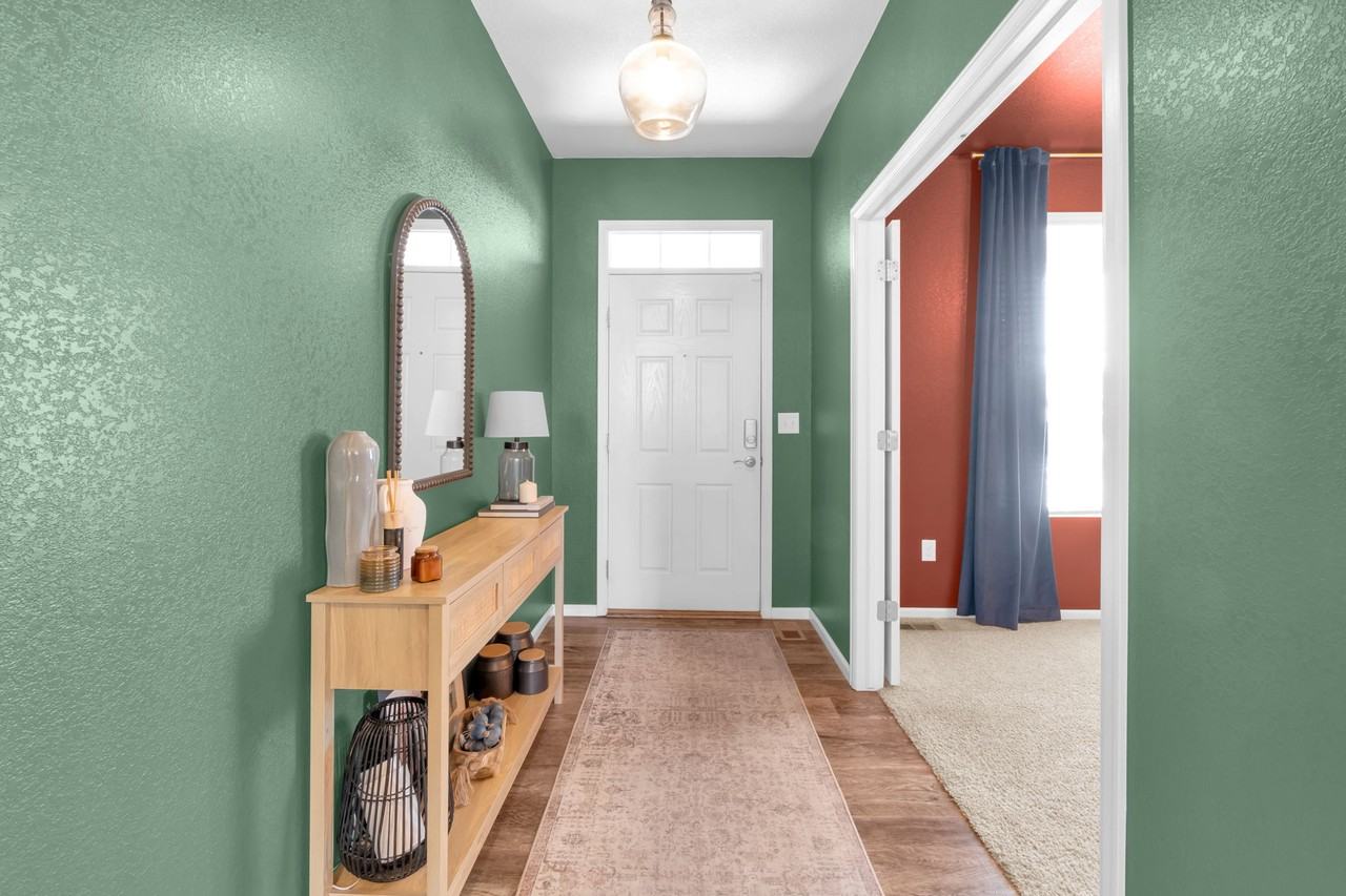 26813 E Archer Ave #1 - Photo 4 of 30