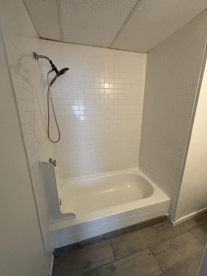 91 Ives St #1 - Photo 7 of 9