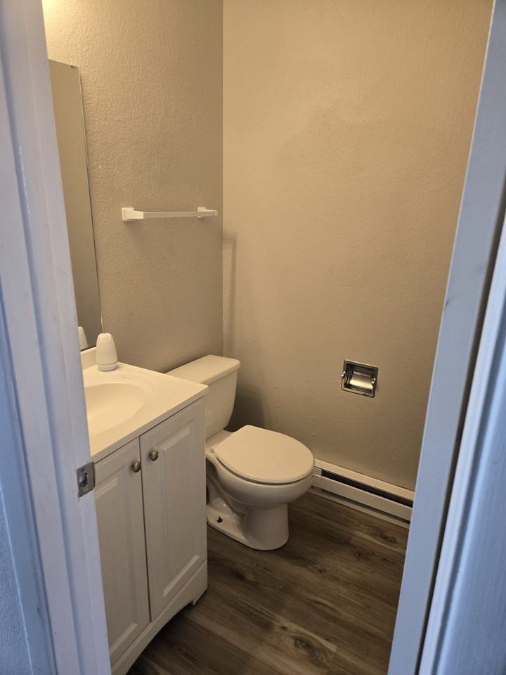 3542 Butternut Dr #A - Photo 5 of 9