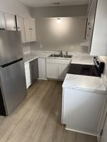 featured image of 8 Gardendale Dr #3