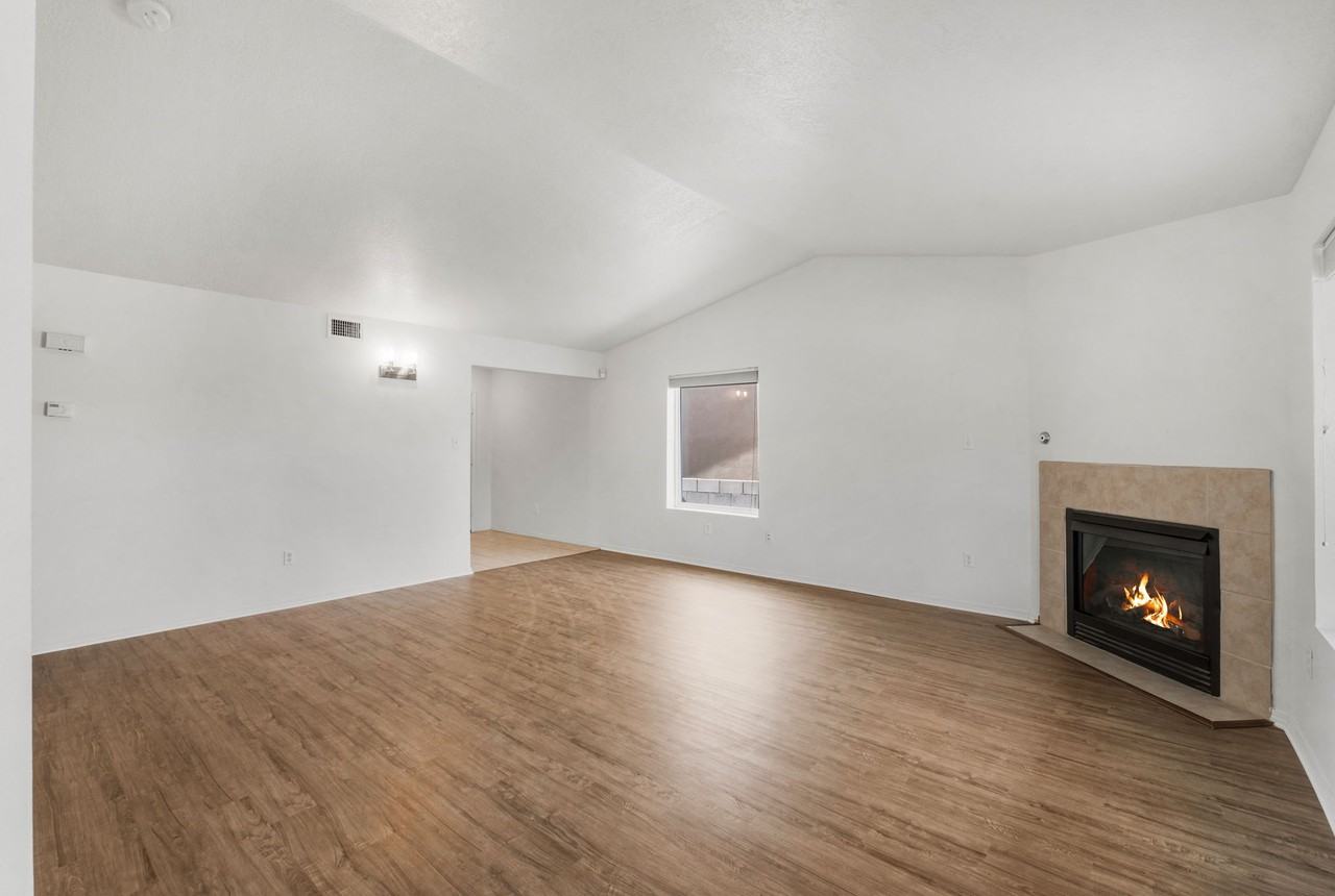 11031 Deer Lodge Pl Se #0 - Photo 7 of 22