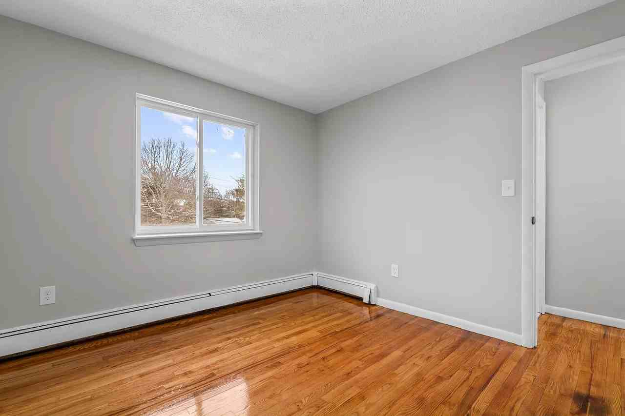 44 Bennett Dr #44-2 - Photo 3 of 7