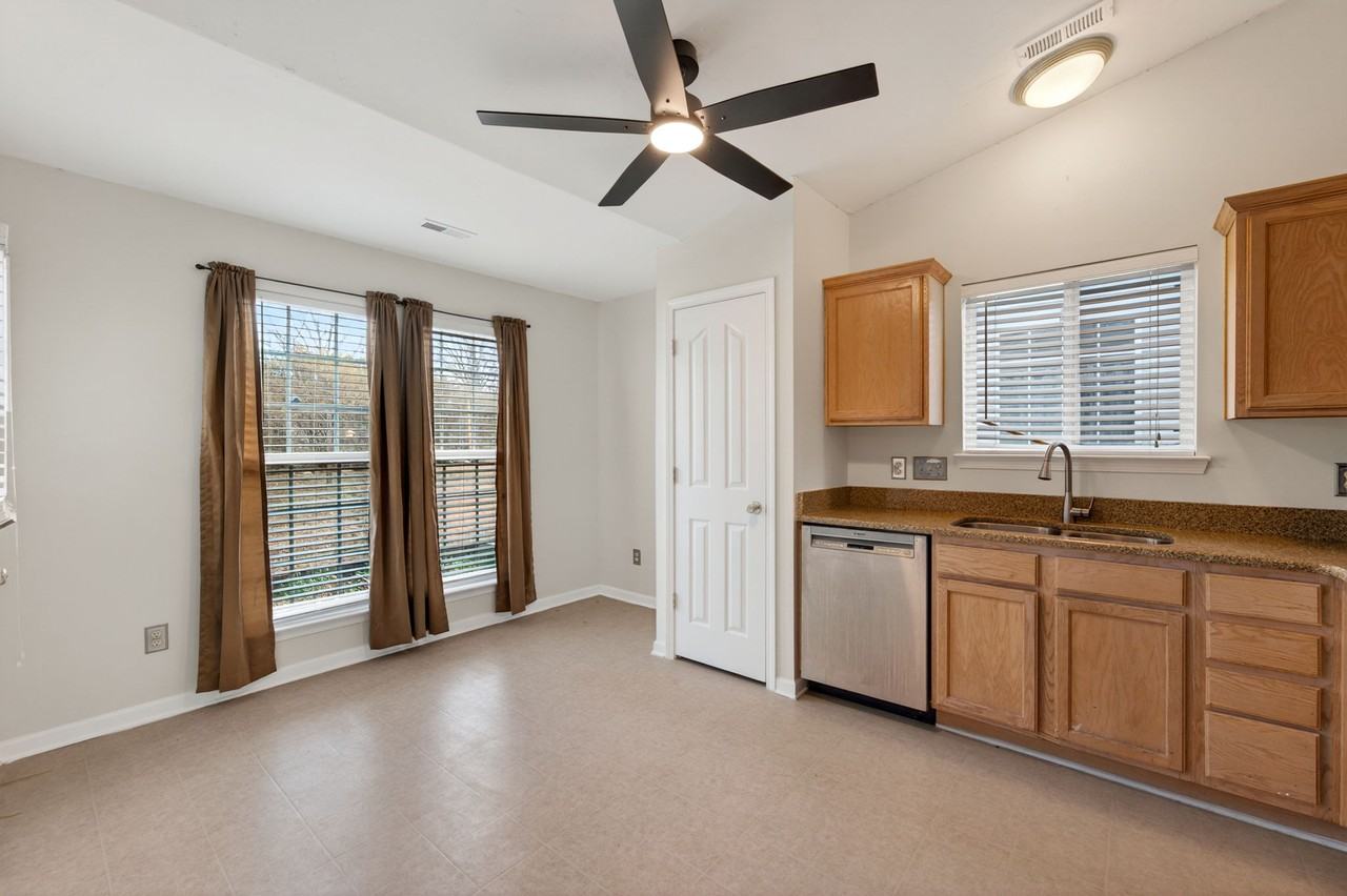 4352 Bubbling Brook Ct #1 - Photo 6 of 17