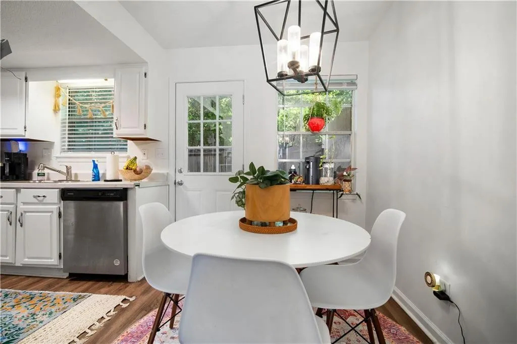 128 Du Rhu DriveUnit G #G - Photo 7 of 20